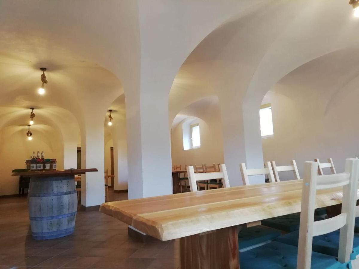 Agriturismo Maso Pertener -Adults Friendly- 科马诺泰梅 外观 照片